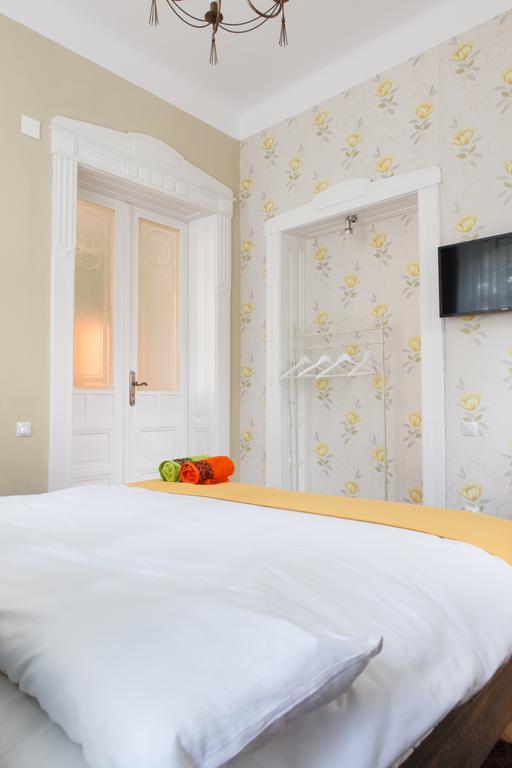 Great Central Apartment Sibiu Bagian luar foto